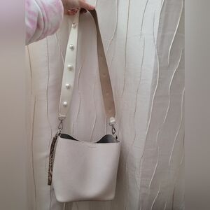 Find Kapoor Pingo Bag